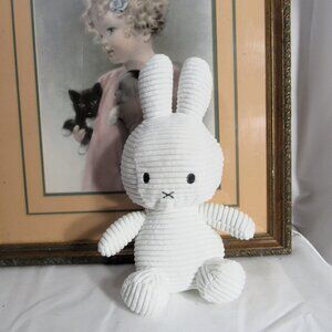 MIFFY CORDUROY EASTER PLUSH RABBIT BUNNY NEW 11" MEASURED SITTING GIFT QUALITY